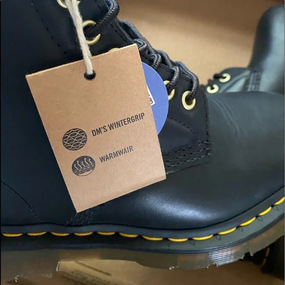 Dr Martens 1460 Blizzard waterproof warmwair Men’s boot SZ 7 NWT